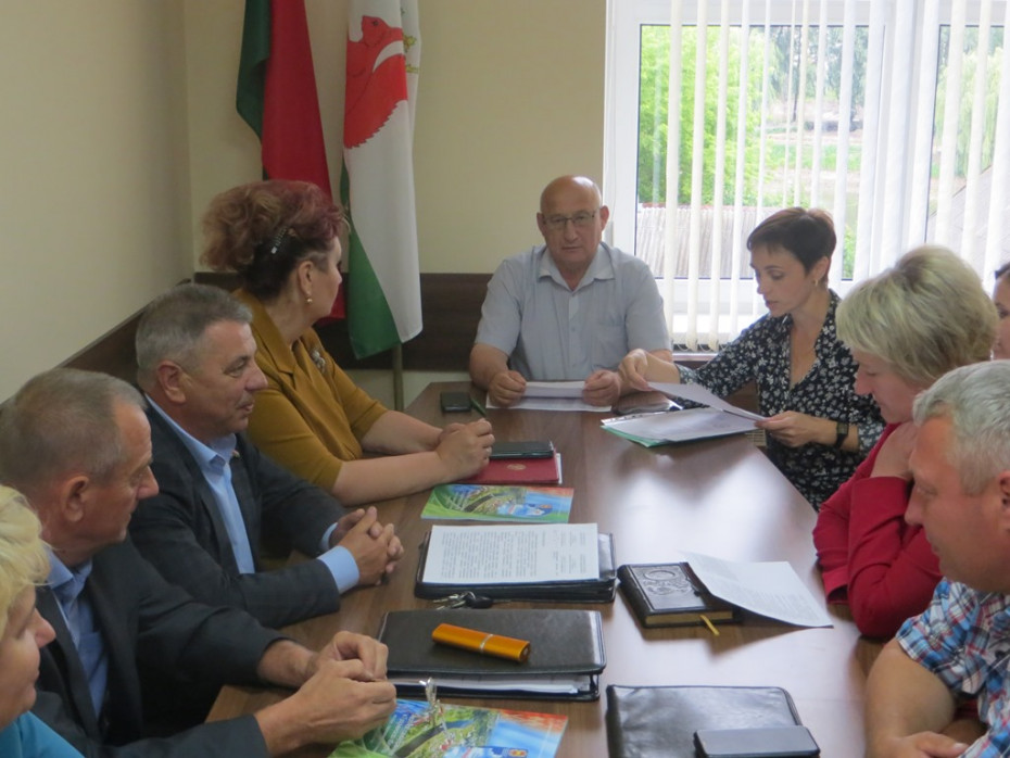 Состоялось очередное заседание постоянно действующей комиссии по координации работы по содействию занятости населения Берестовицкого района