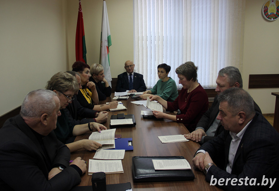 На Берестовитчине прошло заседание постоянно действующей комиссии по координации работы по содействию занятости населения